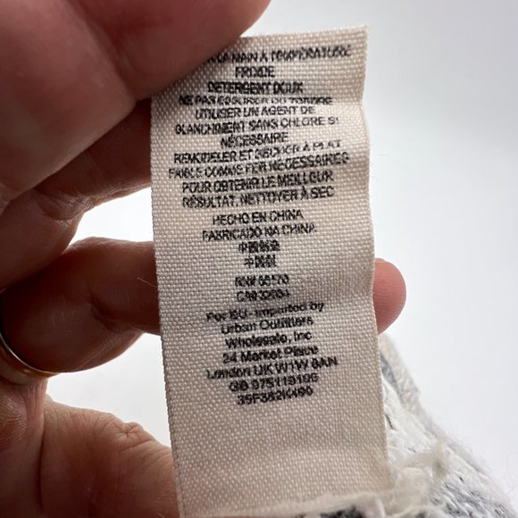 Free People Slouchy Oversized Mixed Fabric Sweater Sweatshirt Size Medium - Picture 14 of 14